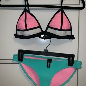 Triangl Bikini